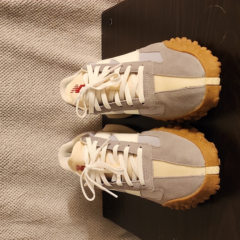 New Balance "Gray Gum" XC-72
